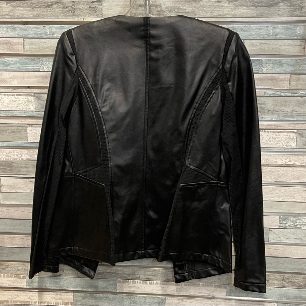 Tea n Rose Jacket - Picture 3 of 6